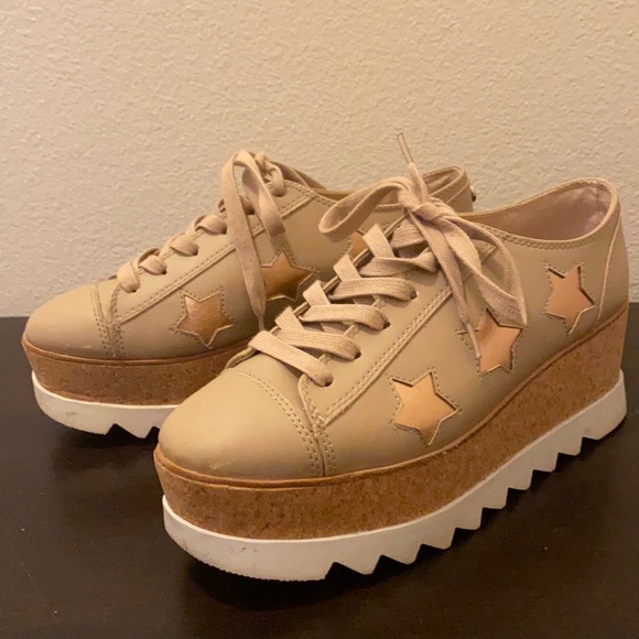 Steve Madden Shoes - Platform shoes